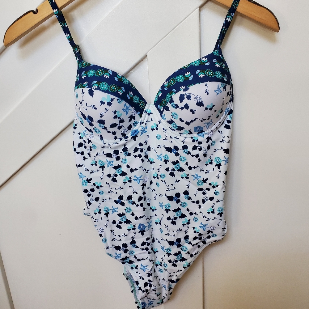 Blue Floral Swimsuit Full Coverage With Underwire Support